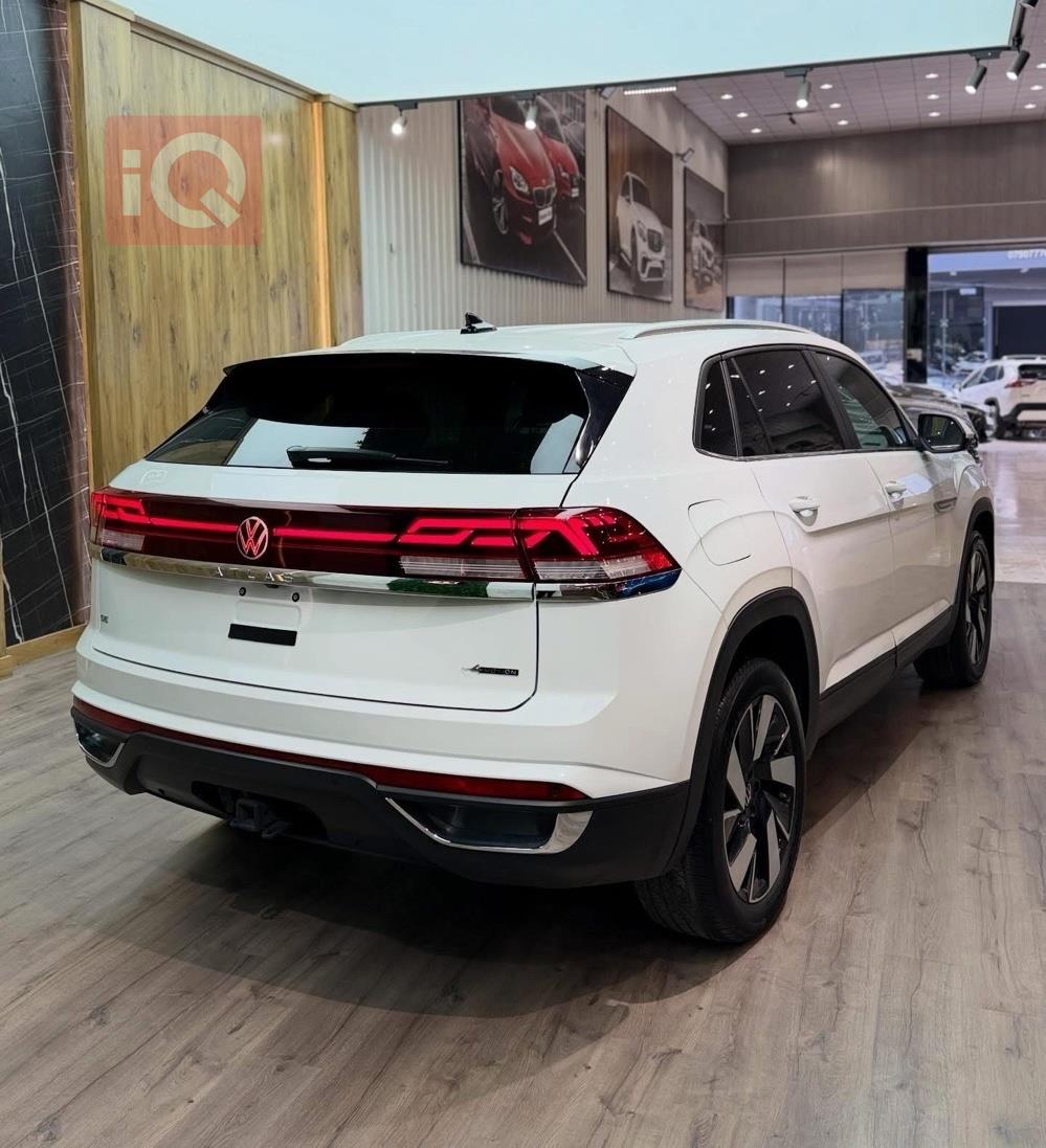 فولكسفاغن أطلس كروس سبورت